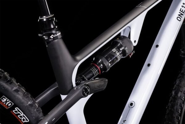 Cube AMS ONE11 C:68X Pro 29 flashwhite´n´carbon – Bild 3