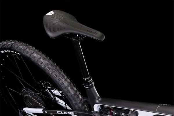 Cube AMS ONE11 C:68X Pro 29 flashwhite´n´carbon – Bild 4